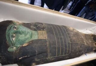 ABD yağmalanan antik ‘Yeşil Tabutu’ Mısır’a geri verdi