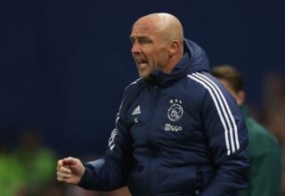 Ajax, teknik yönetici Alfred Schreuder’in misyonuna son verdi
