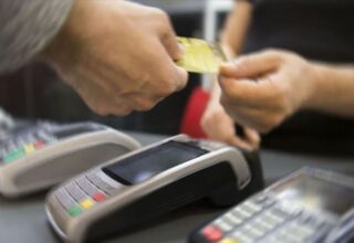 Kredi kartında limitler aşınıyor: Birinci defa 100 milyar liranın üzerine çıktı