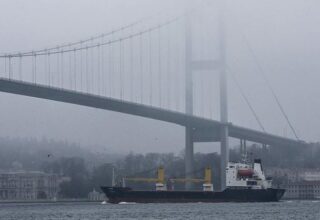 Son Dakika: İstanbul Boğazı gemi trafiğine kapatıldı
