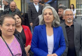Yeşil Sol Parti Eş Sözcüsü Çiğdem Kılıçgün Uçar, İstanbul’da oyunu kullandı